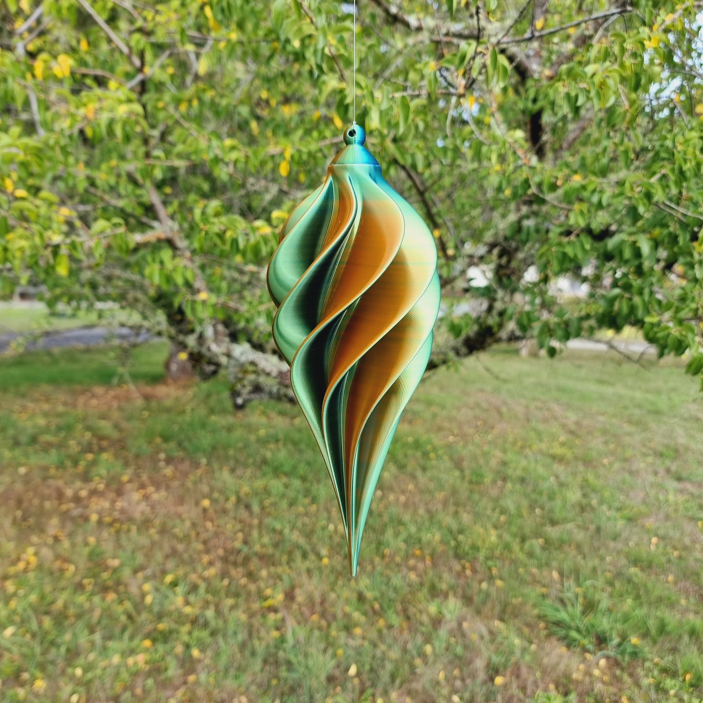 Medium - Spiral Drop Spinner - Copper Blue Green - Length: 27cm/10.6"