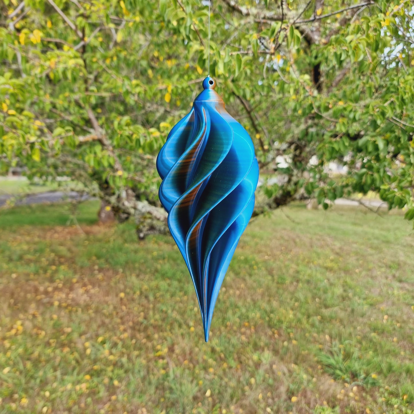 Medium - Spiral Drop Spinner - Copper Blue Green - Length: 27cm/10.6"