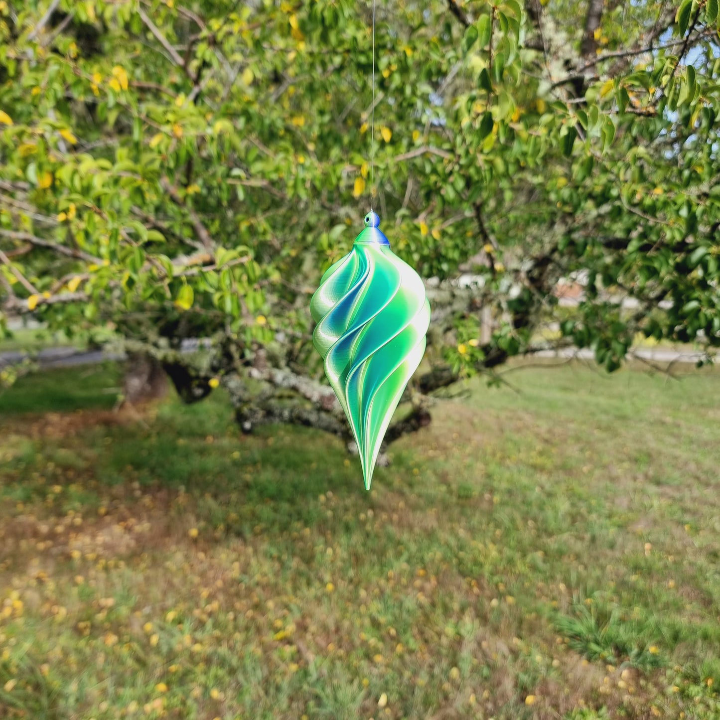 Small - Spiral Drop Spinner - Purple Yellow Blue - Garden Decoration - Length: 14cm/5.5"