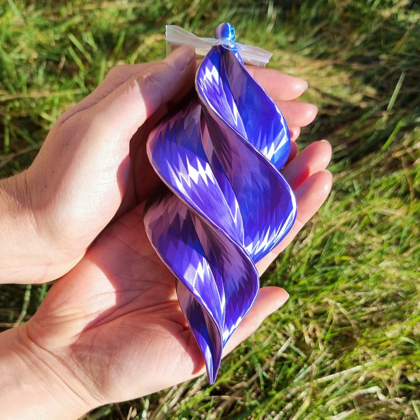 V2 Spiral Faceted Spinner - Small - Wind Art - Garden Decoration - Perfect Gift - Bright & Cheeful