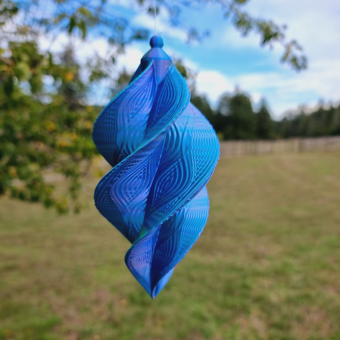 Small - Wave Pattern Spinner - Purple Yellow Blue - 17cm/6.7"