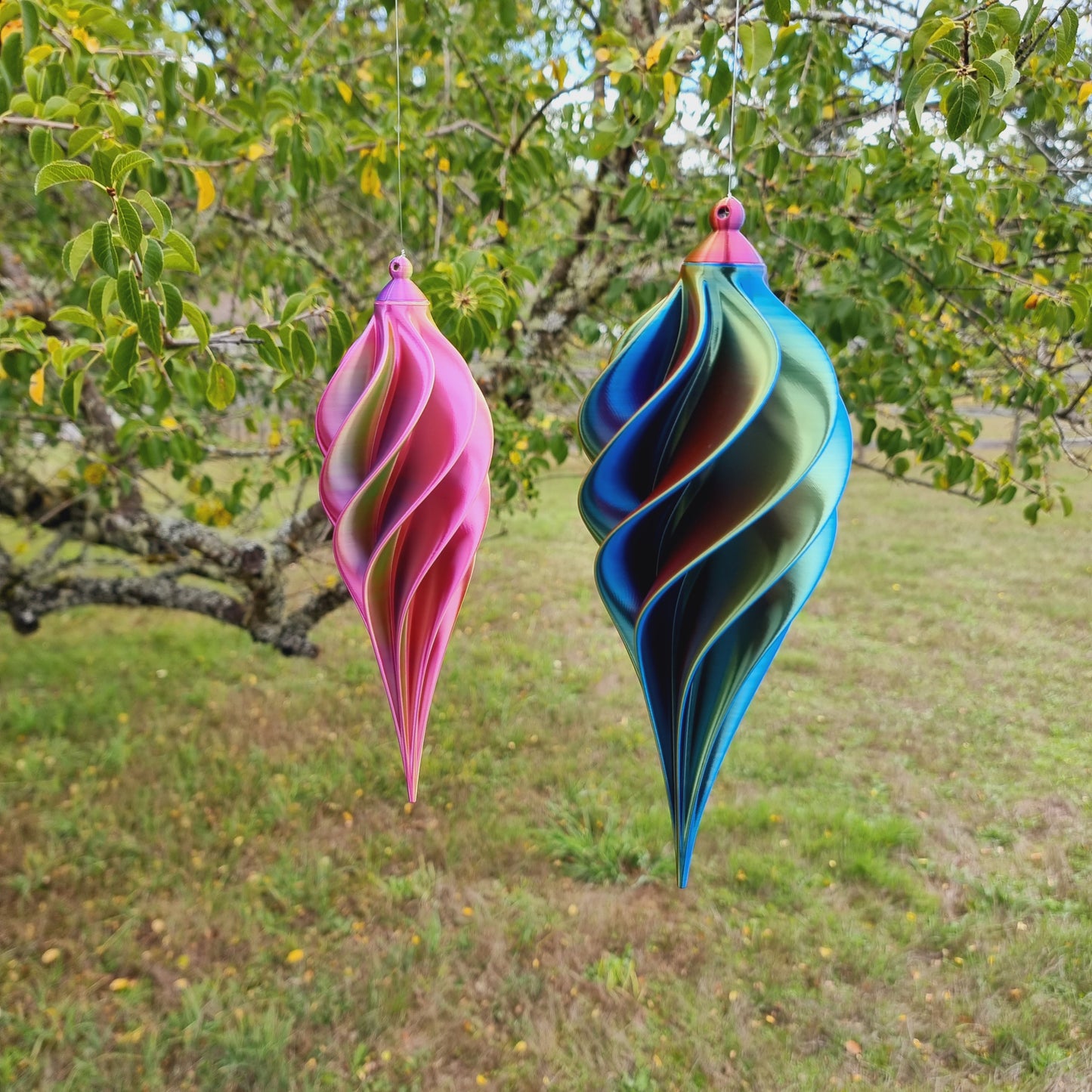 Small Tall - Spiral Drop Spinner - Red Yellow Blue - Garden Decoration - Length: 21cm/8.3"