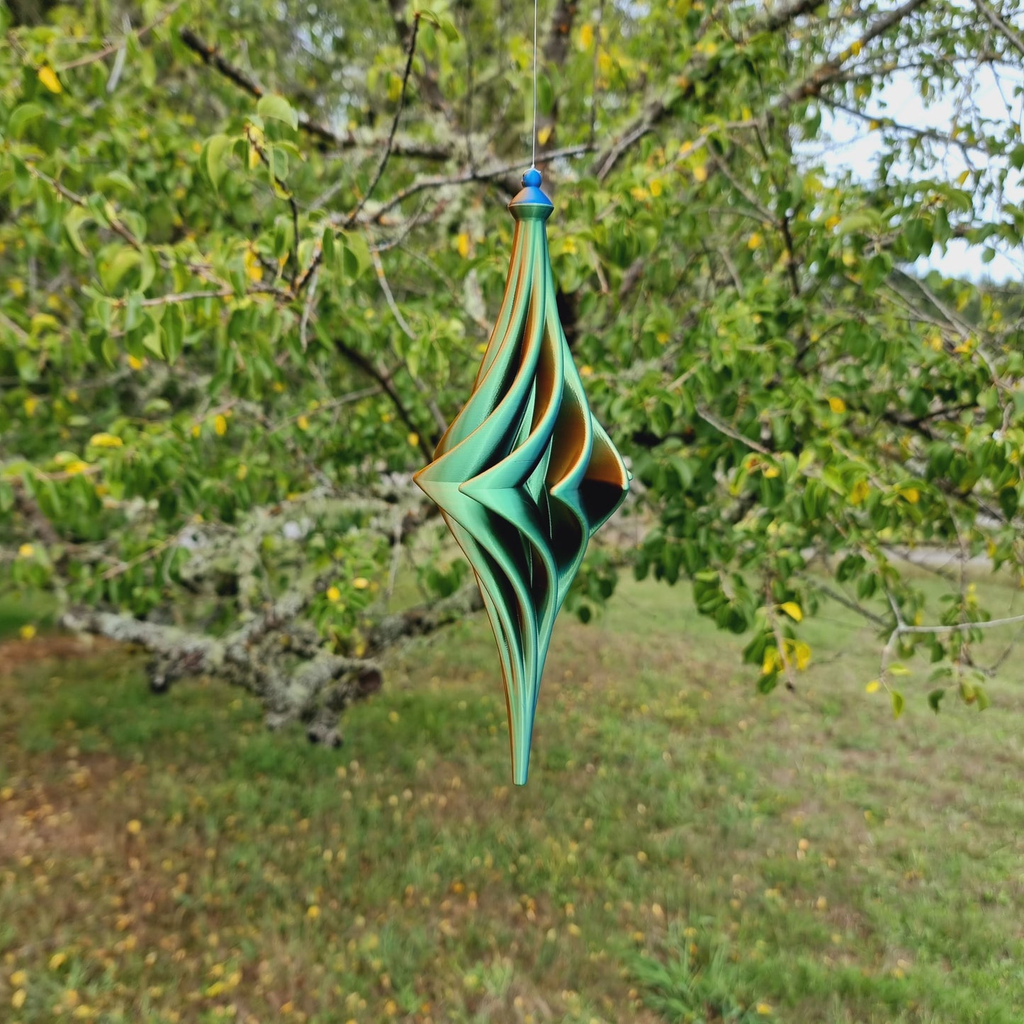 Small - Wing Spinner - Copper Blue Green - Length: 22cm/8.7"