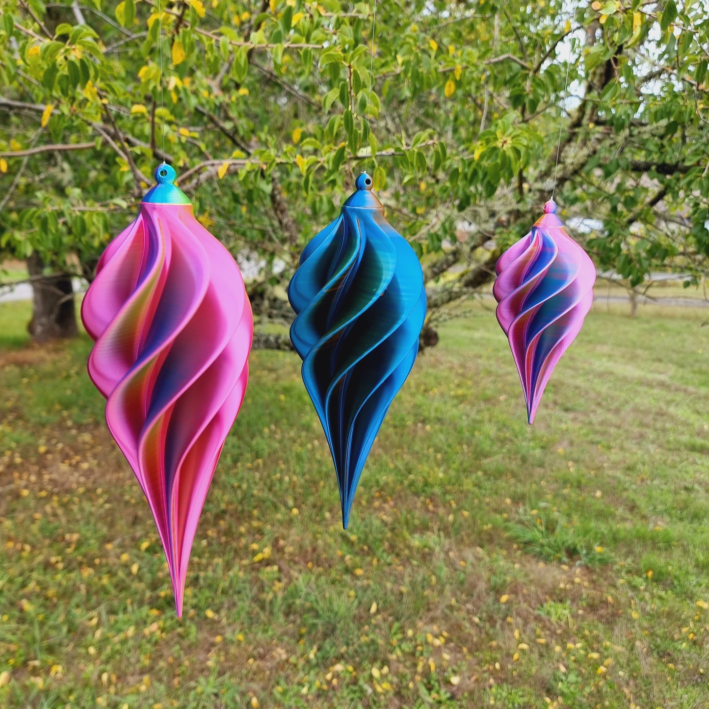 Large - Spiral Drop Spinner - Red Yellow Blue - Garden Decoration - Length: 34cm/13.4"