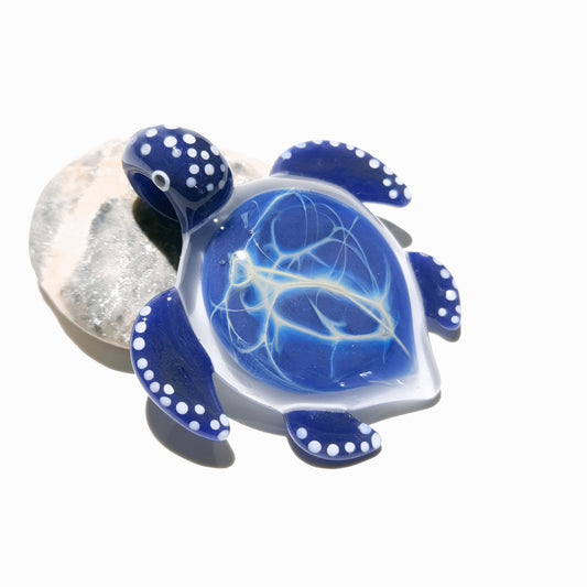 Purple Sky Turtle Pendant - Glass Pendant - Glass Jewelry - Glass Art - Boro Pendant - Blown Glass - Artist Signed - Details of Pure Silver